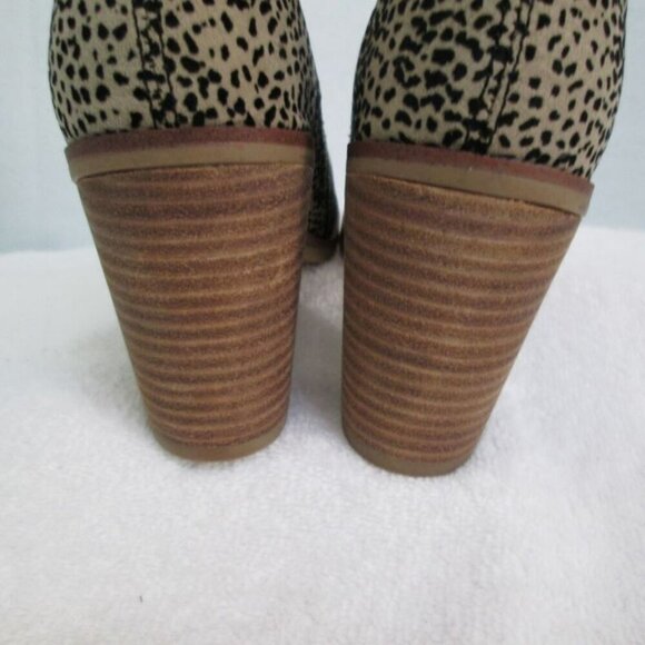 NWOB Mia Tracee Cheeta Print Block Heel Zip Up Ankle Booties-6W - Picture 7 of 14